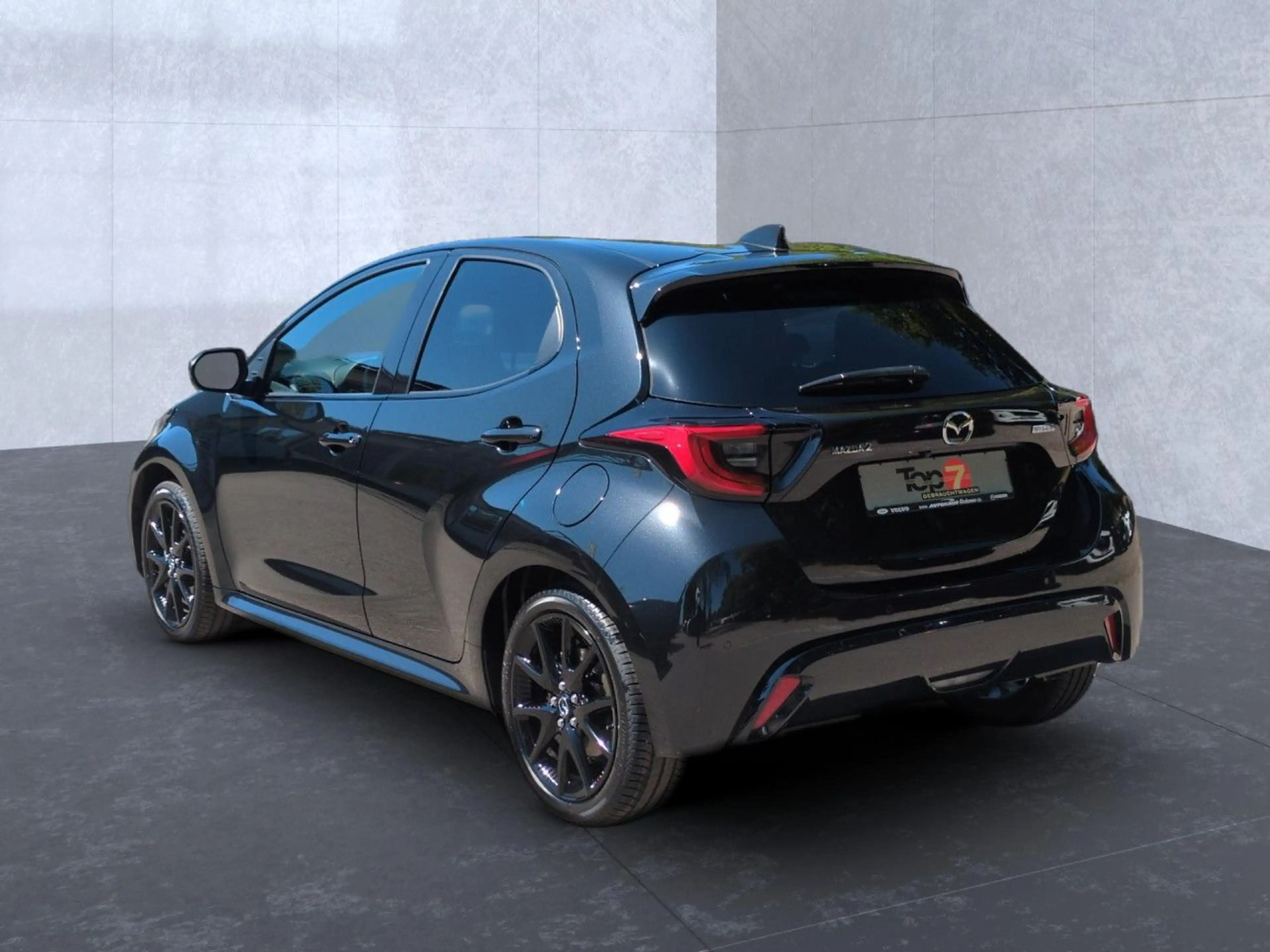 Mazda 2 Hybrid 1.5 VVT-i Homura Automatik Bluetooth LED — photo 3