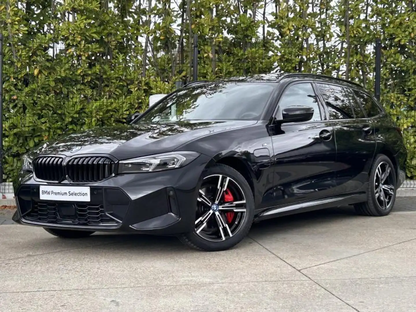 BMW 330 Touring Noir - 1