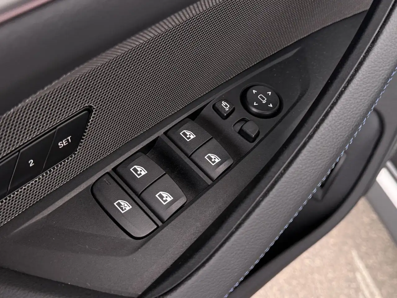 BMW i4 Gran Coupe xDrive M50 81kWh Aut LED NAVI H/K, миниатюра 24