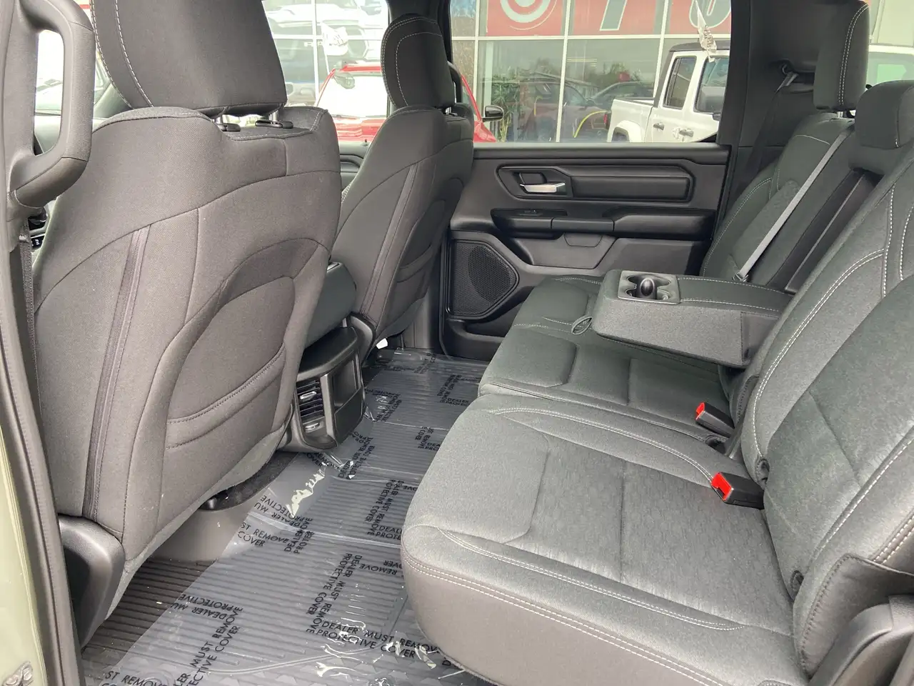RAM 1500 снимка RAM 1500