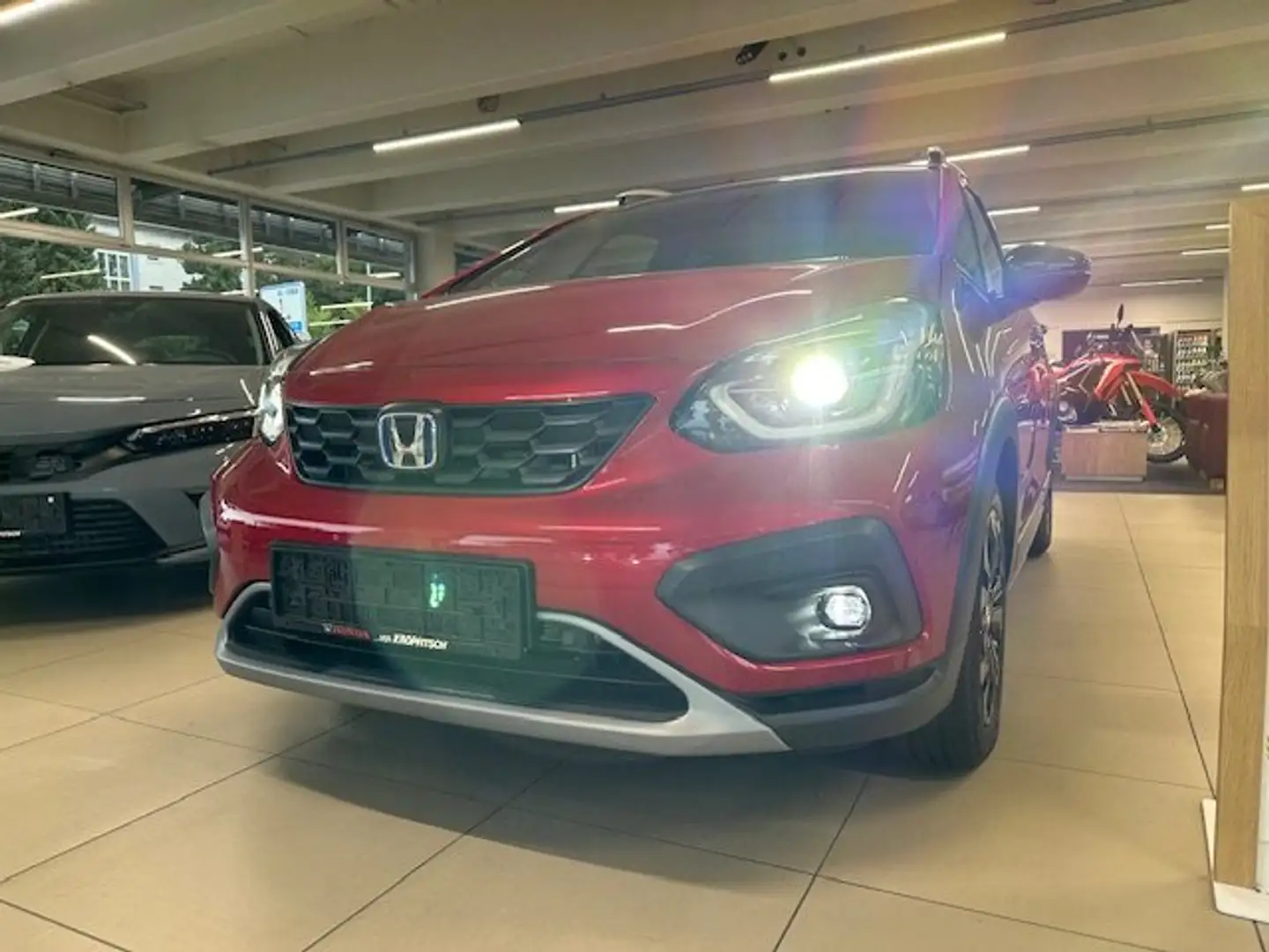 Honda Jazz Jazz 1,5 i-MMD Hybrid Crosstar Advance Aut. Rot - 2