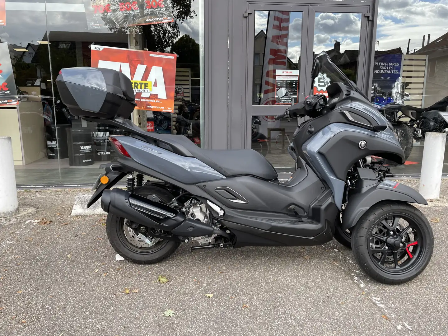 Yamaha TriCity Gris - 2