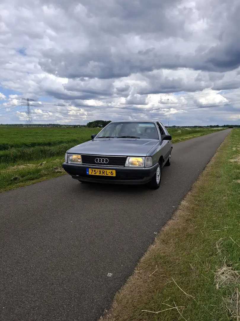 Audi 100 cc.  !nieuwe APK! - 1