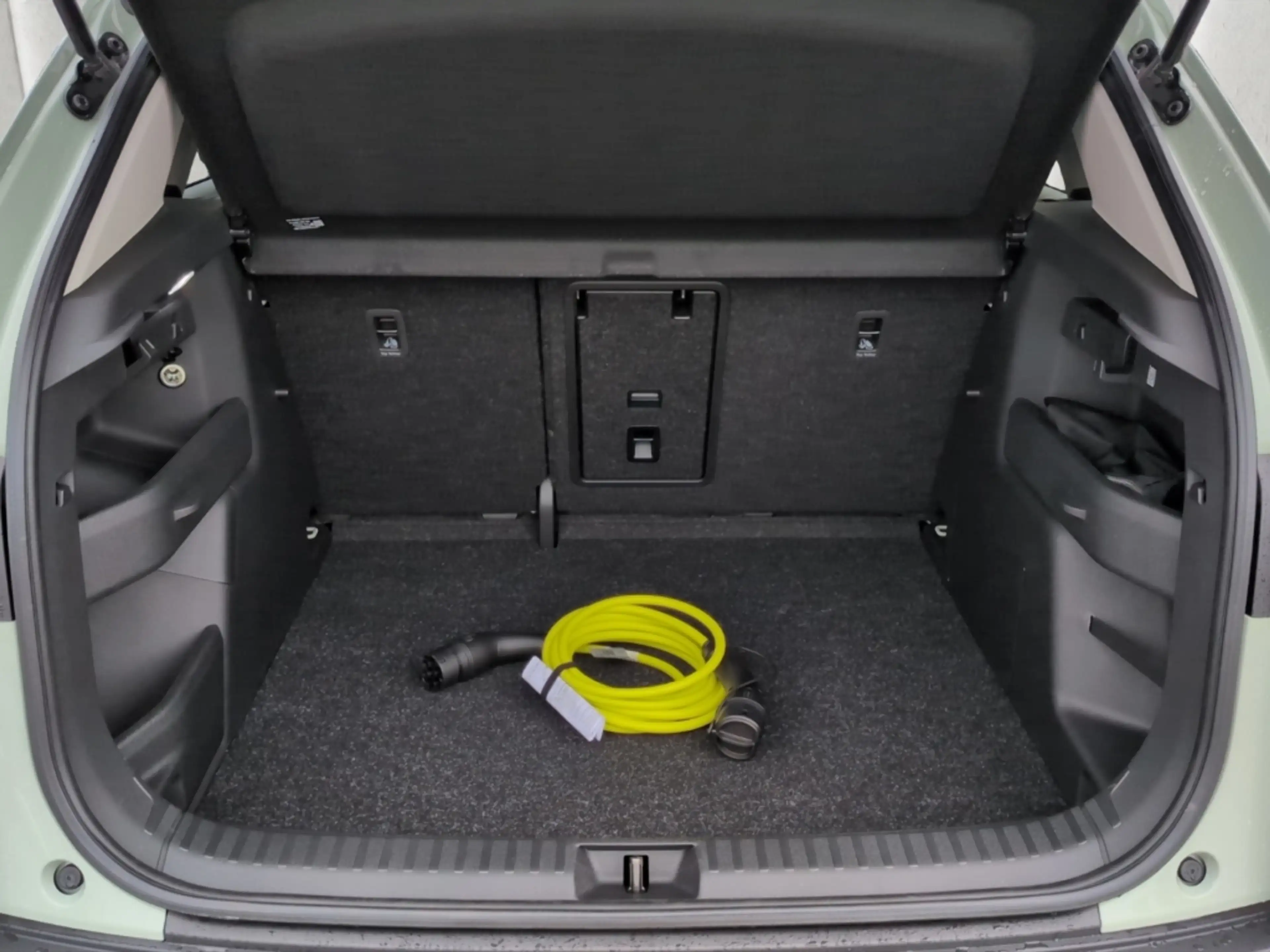 Skoda Elroq 85 Selection*ACC Navi R-Kam SHZ LED 20*Alu — photo 10