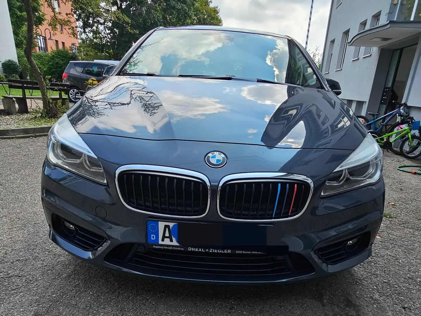 BMW 218 218d xDrive Active Tourer Aut. Sport Line Blau - 2