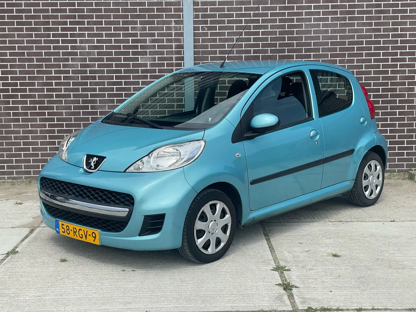 Peugeot 107 1.0-12V XS nieuwe koppeling en versnellingsbak Blauw - 1