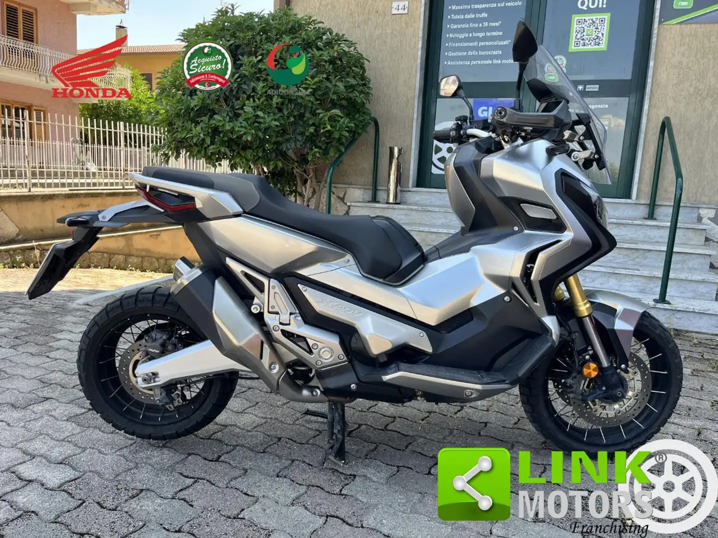 Honda X-ADV . Gris - 1