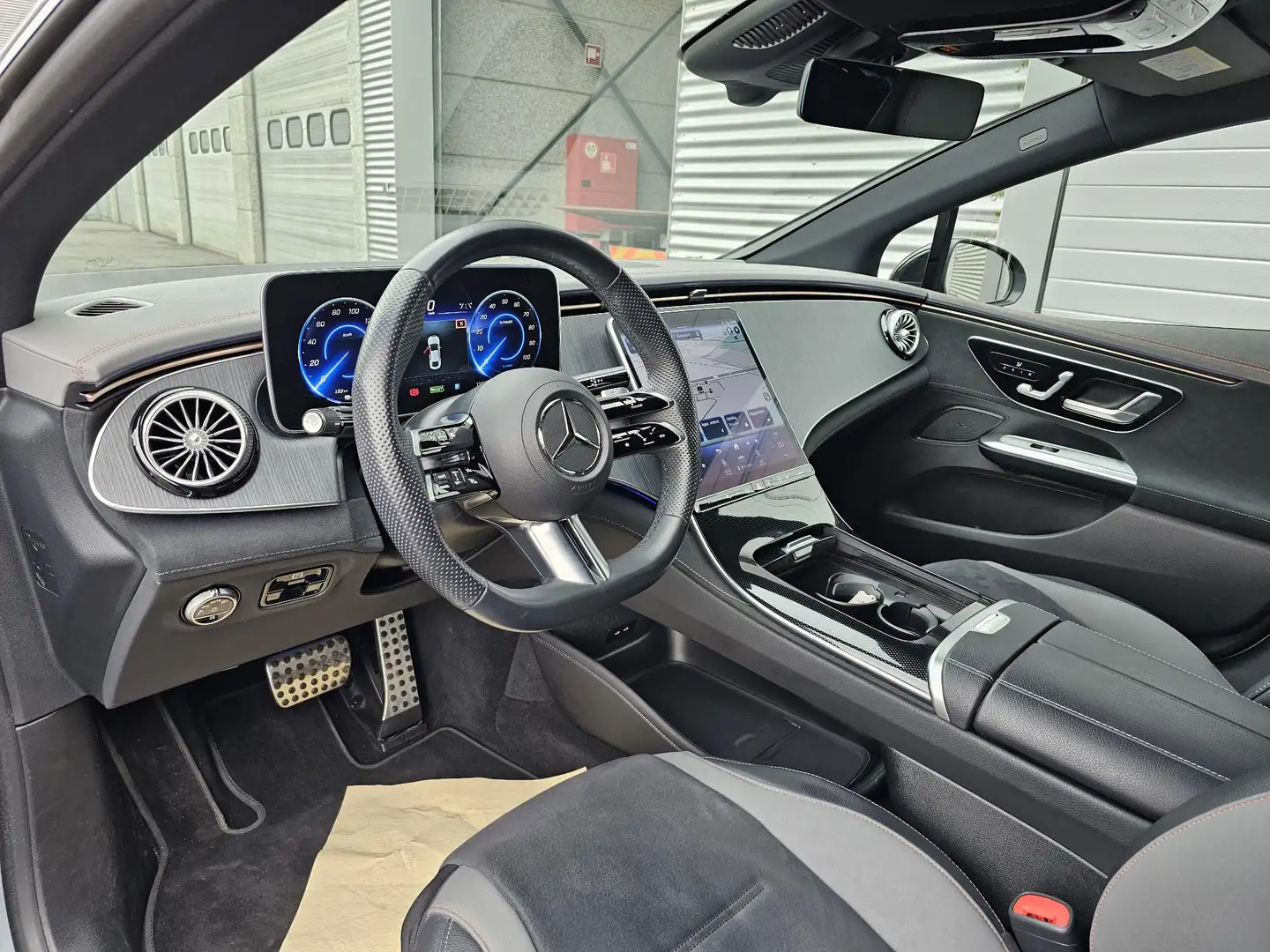 Mercedes-Benz EQE 300 Berline AMG Line | Memory Zetels | Verwarmde Zetel Zilver - 2