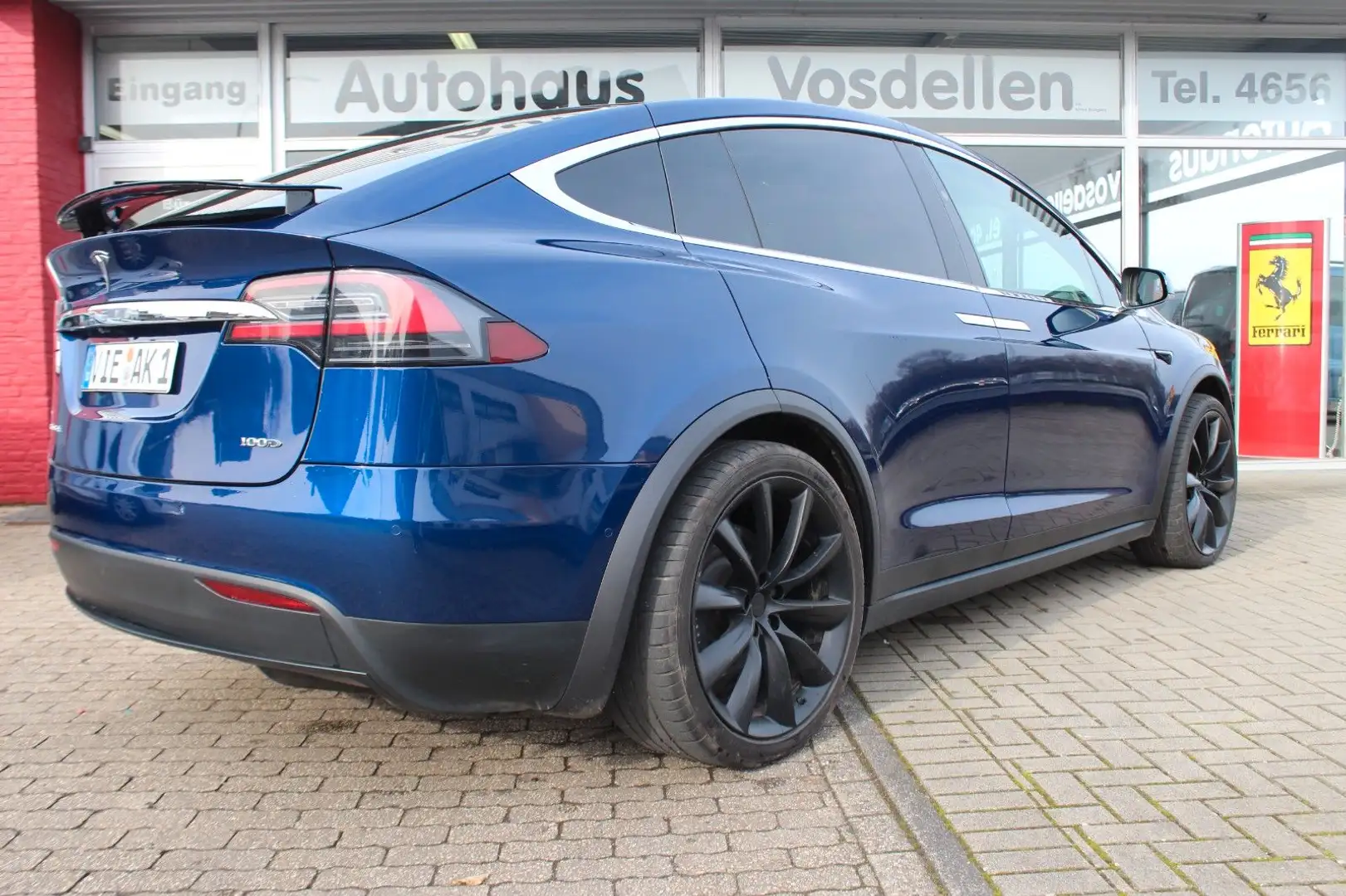 Tesla Model X Maximal-Reichweite Niebieski - 2