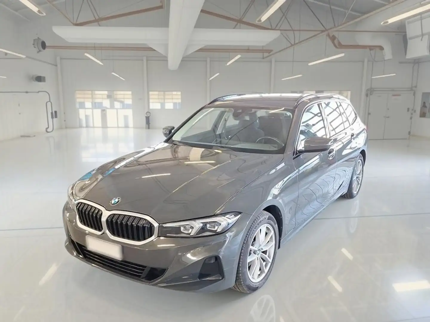 BMW 320 320d xDrive 48V Business Advantage Touring aut - 1