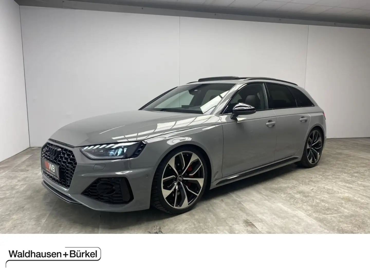 Audi RS4 Avant 2.9 TFSI quattro Panorama Klima Navi Leder Grau - 1
