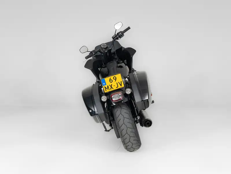 Harley-Davidson Lowrider ST - foto 2