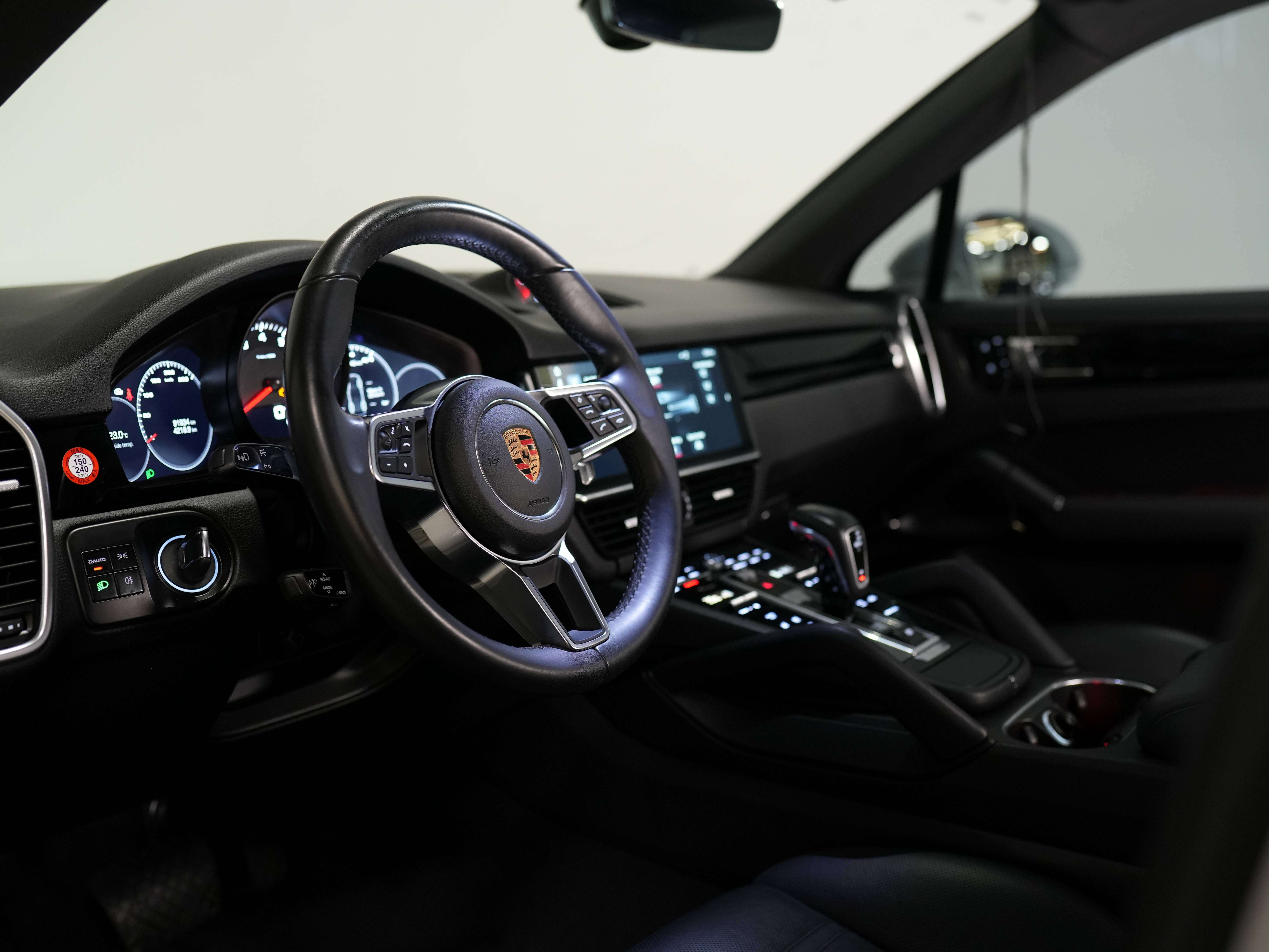 used 2019 Porsche Cayenne car, priced at $39,900