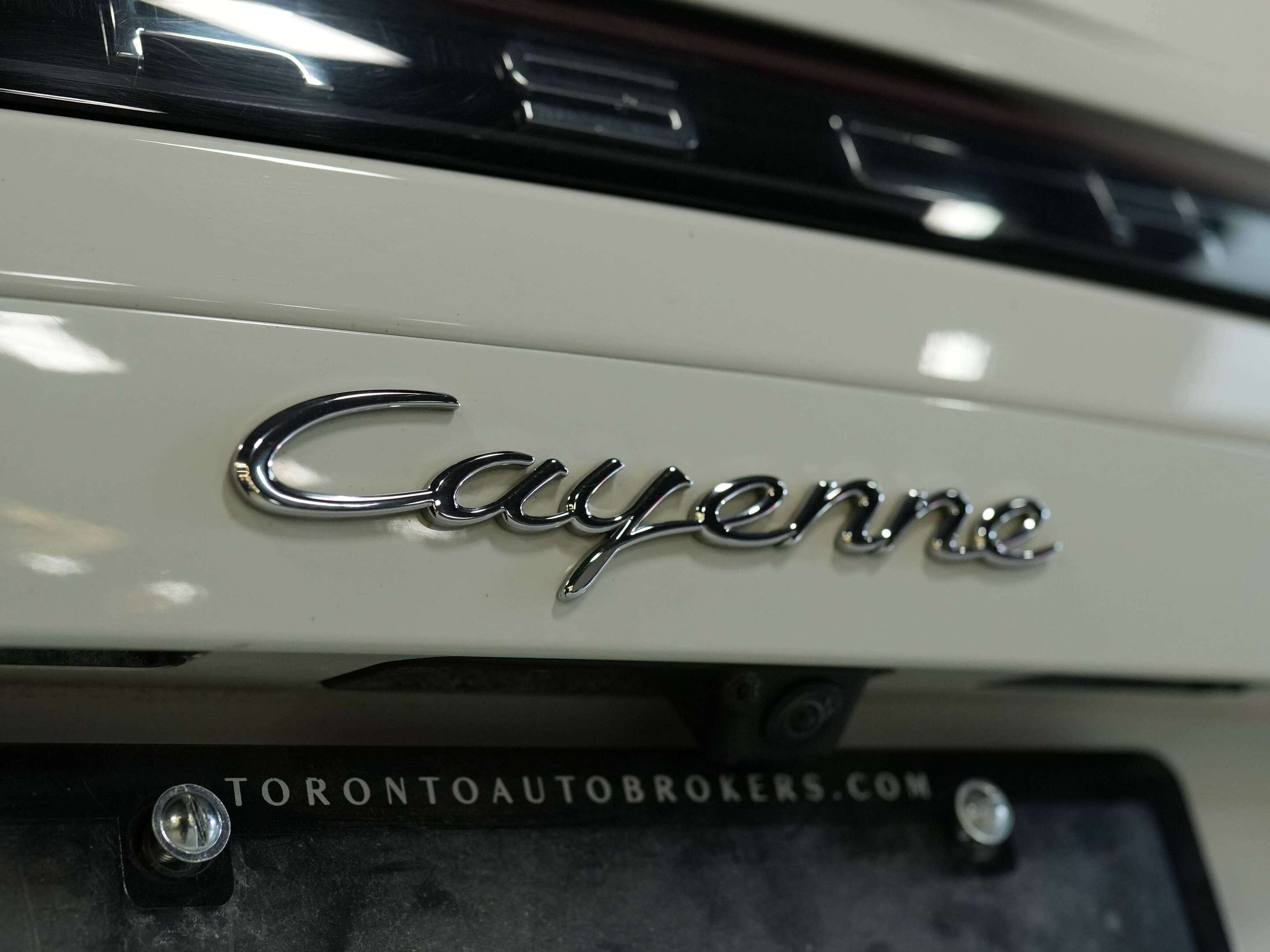 used 2019 Porsche Cayenne car, priced at $39,900