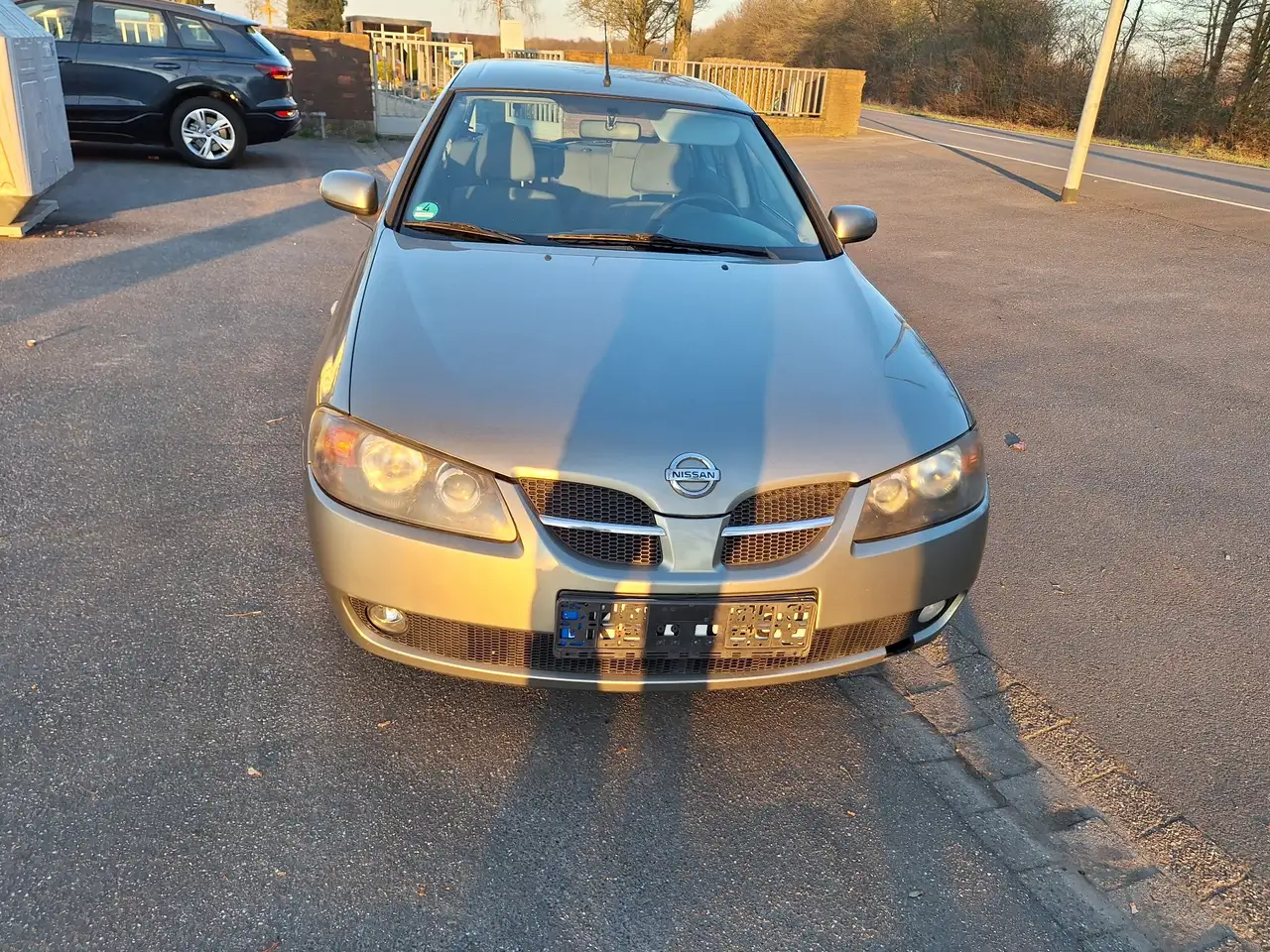 Nissan Almera