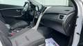 Hyundai i30 1.6 CRDi #Automatik #AHK #CarPlay Bílá - thumbnail 7