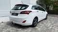 Hyundai i30 1.6 CRDi #Automatik #AHK #CarPlay Bílá - thumbnail 3