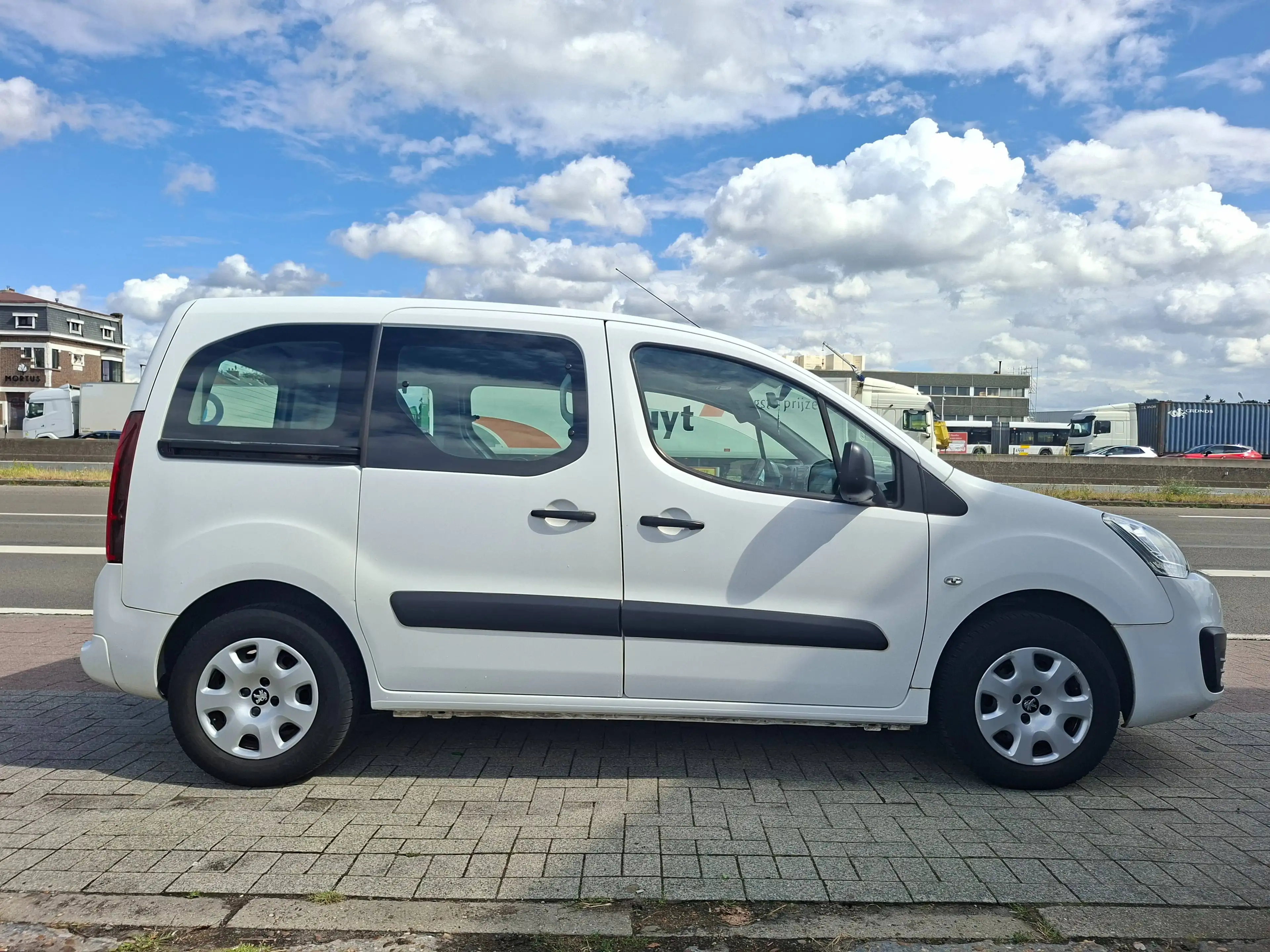 Peugeot Partner Partner Tepee 1.6 BlueHDi — photo 6