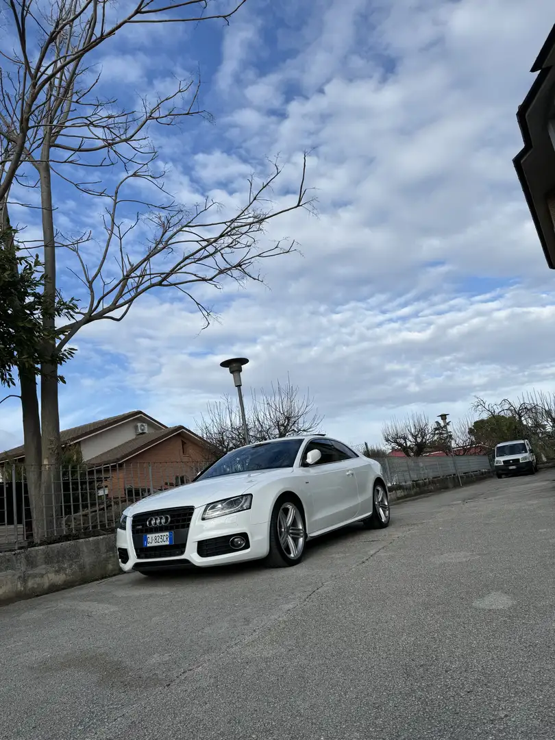 Audi A5 Coupe 2.7 V6 tdi Ambition multitronic - 2