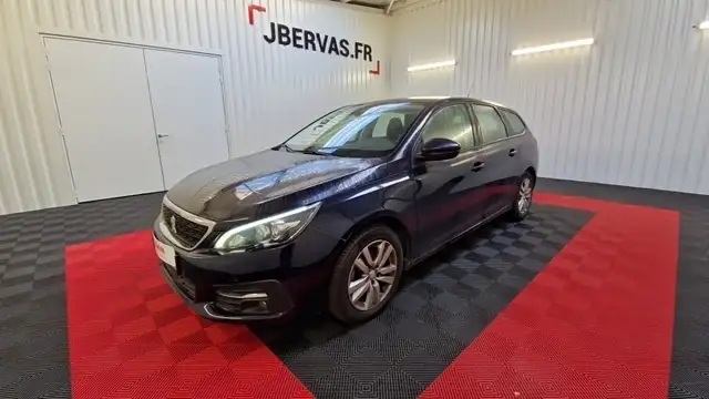 Peugeot BlueHDi 130 EAT6 S&amp;S ACTIVE BUSINESS