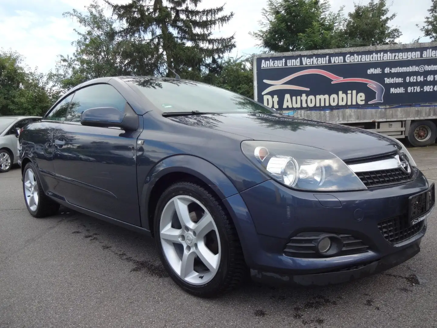 Opel Astra 1.8 Cosmo/Tüv-03 -2025/Leder/Klima Blau - 1