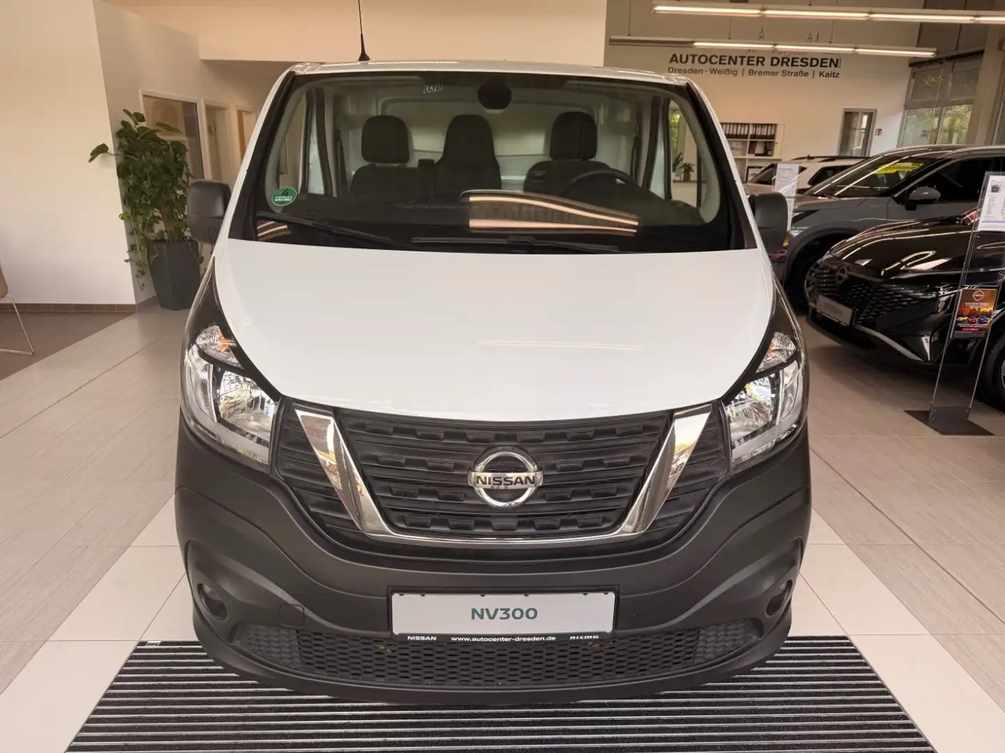 Nissan NV300 Kastenwagen dCi 120 L2H1 2.9t COMFORT PDC Blanco - 2