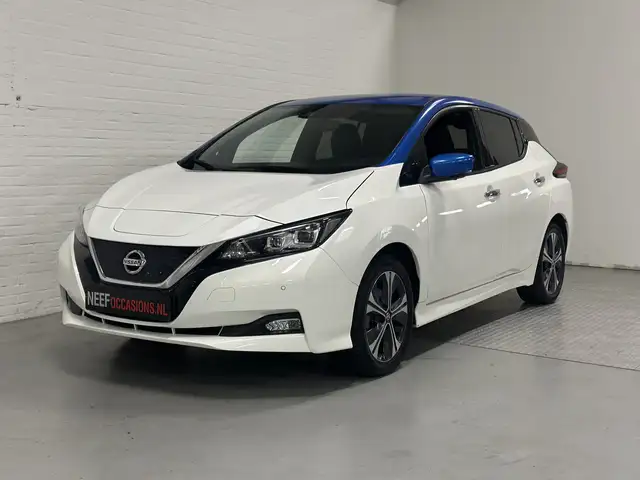 Nissan Leaf e+ Tekna 59 kWh CLIMA /CAMERA / LEER / PANO