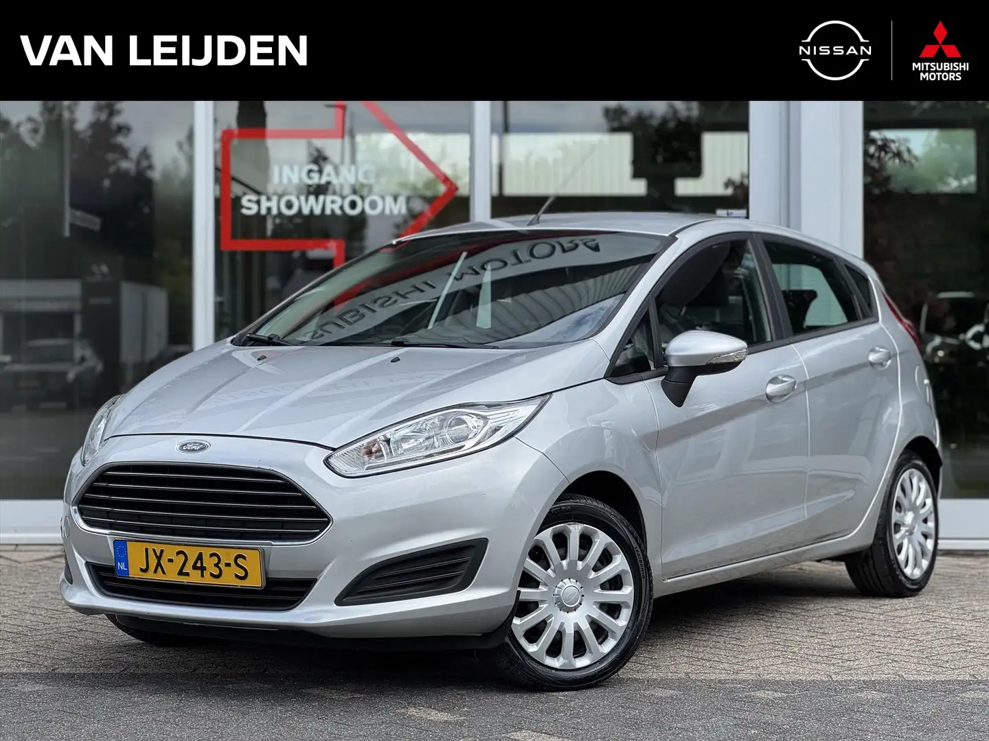 Ford Fiesta 1.0 Style 5-deurs | Navigatie | Airco | Bluetooth Grijs - 1