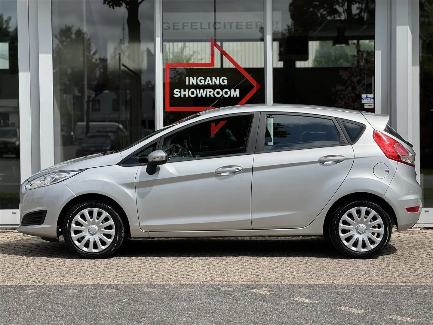 Ford Fiesta 1.0 Style 5-deurs | Navigatie | Airco | Bluetooth Grijs - 2