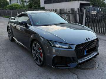 Audi TT RS Coupé 400 PS | RS-AGA | Magnetic Ride | B&O | Matrix LED | Daytona Grau | 20" Rotor | Audi Scheckheft