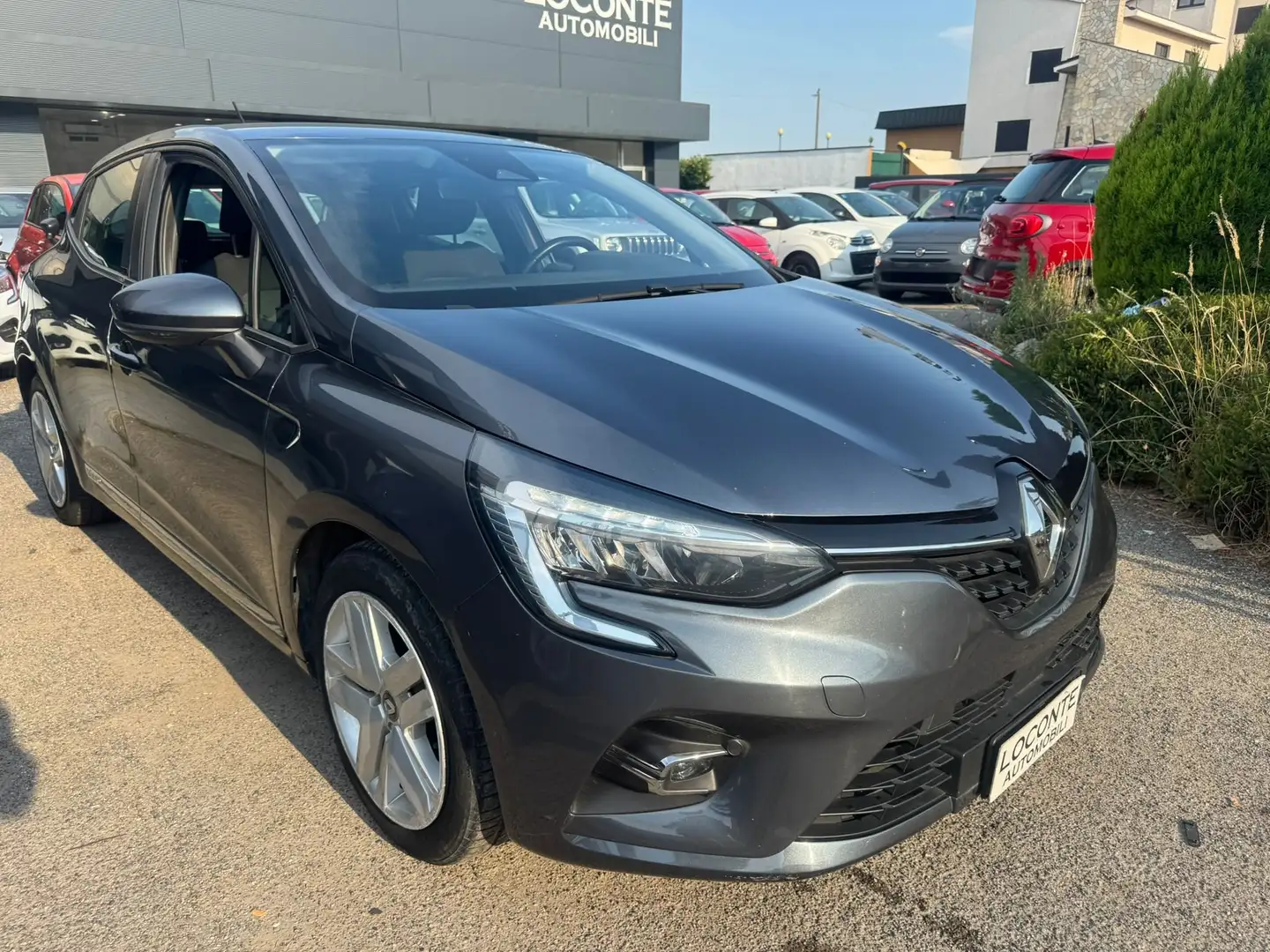 Renault Clio Clio 1.6 E-Tech hybrid Intens 140cv auto my21 Grey - 1