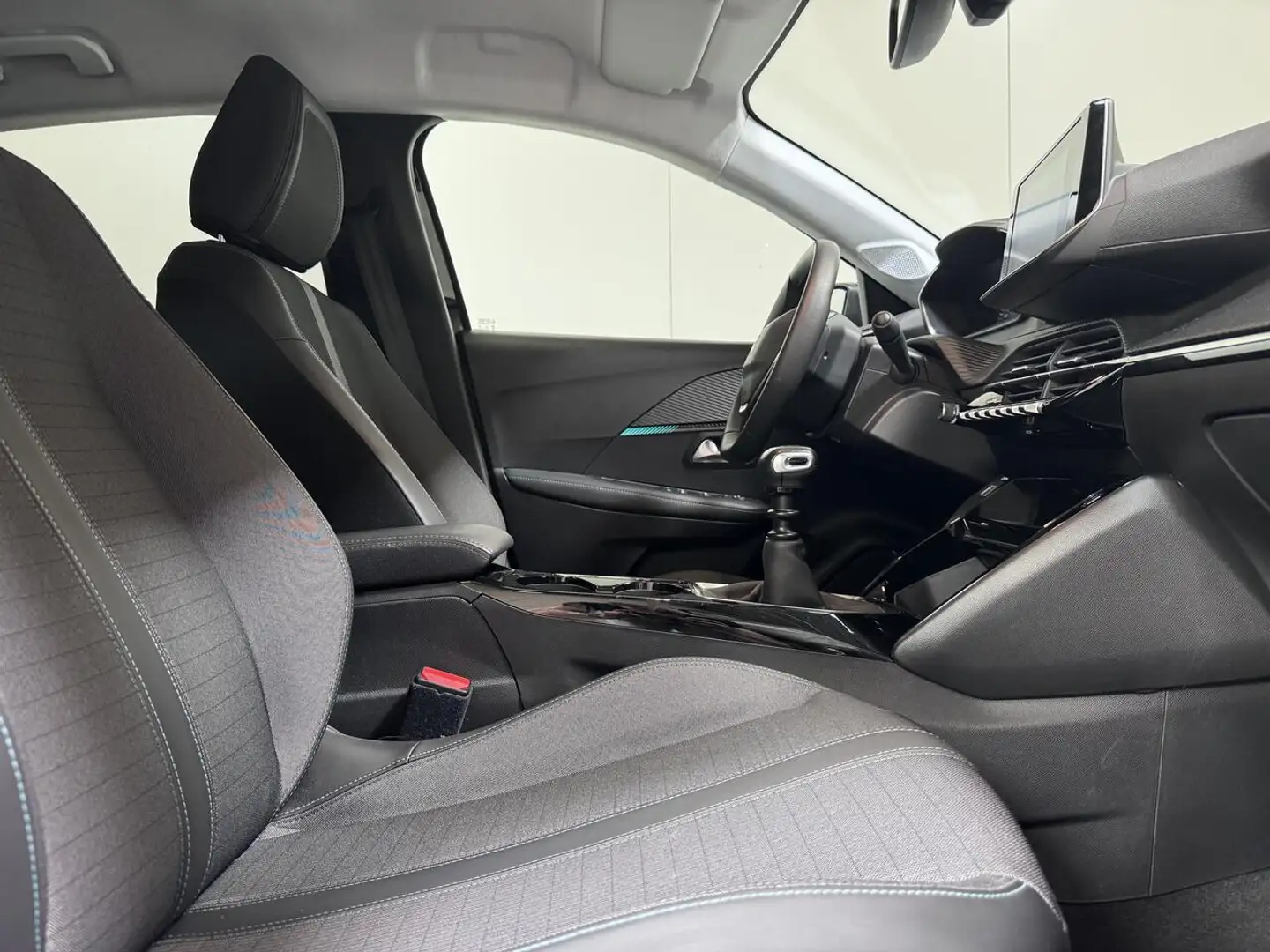 Peugeot 208 1.2 Benzine Allure - Airco - CarPlay - Topstaat! Siyah - 2