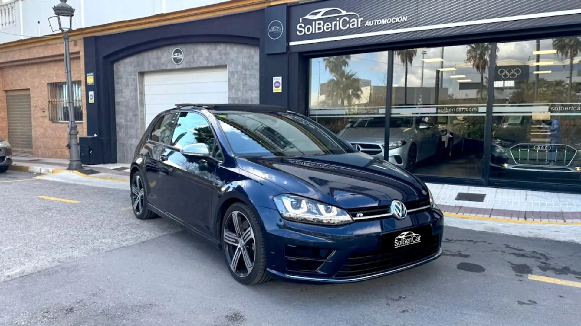Volkswagen Golf 2.0 TSI R 300 Azul - 1