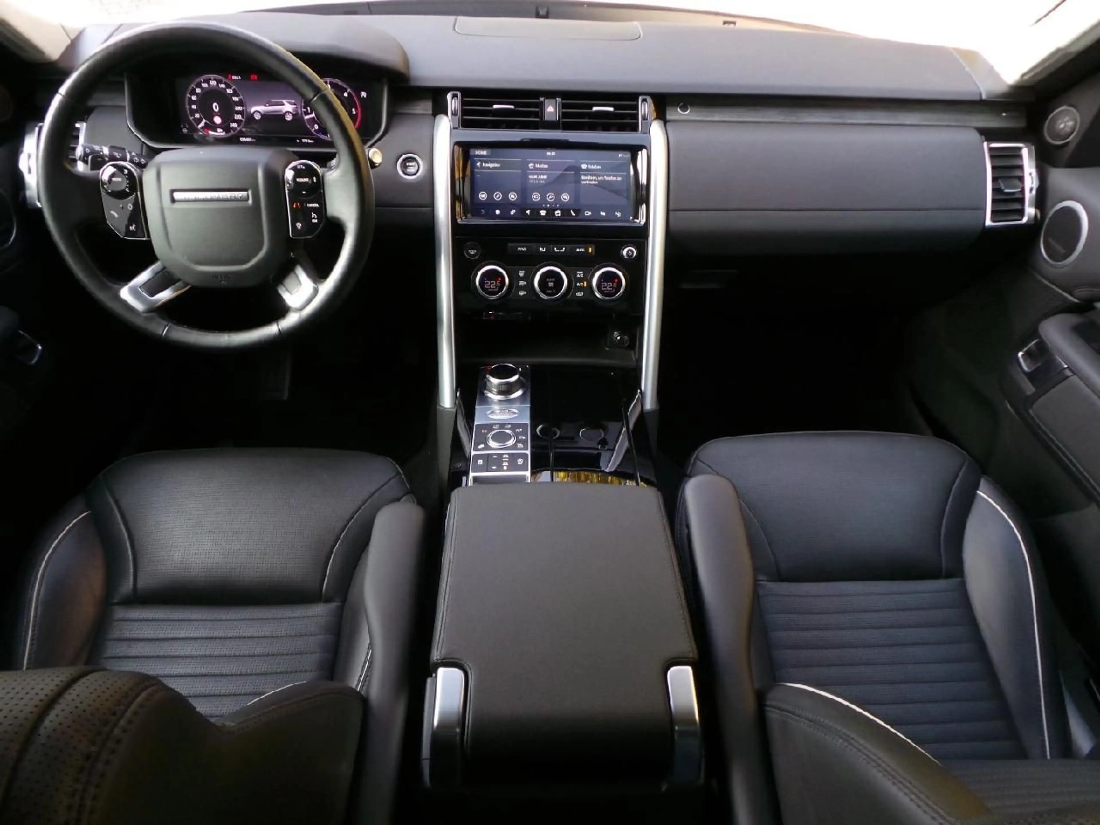 Land Rover Discovery 5 HSE SDV6 PANO Leder AWD Winterp AHK — photo 7