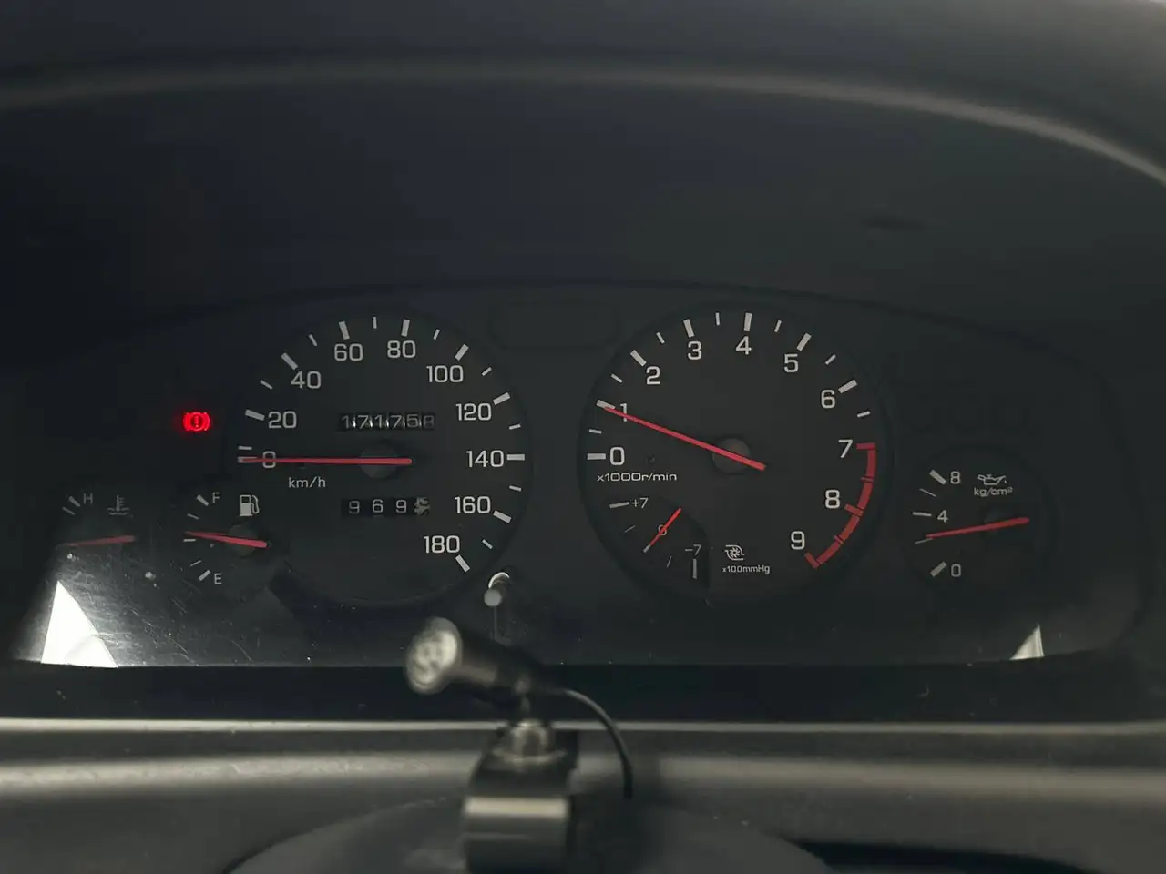 Nissan Skyline R33 GT-ST, foto 12