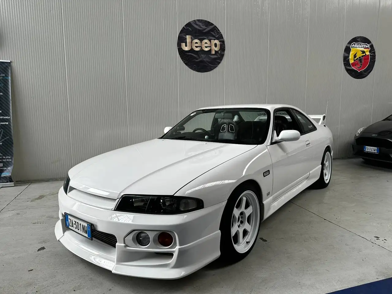 Nissan Skyline R33 GT-ST, foto 2