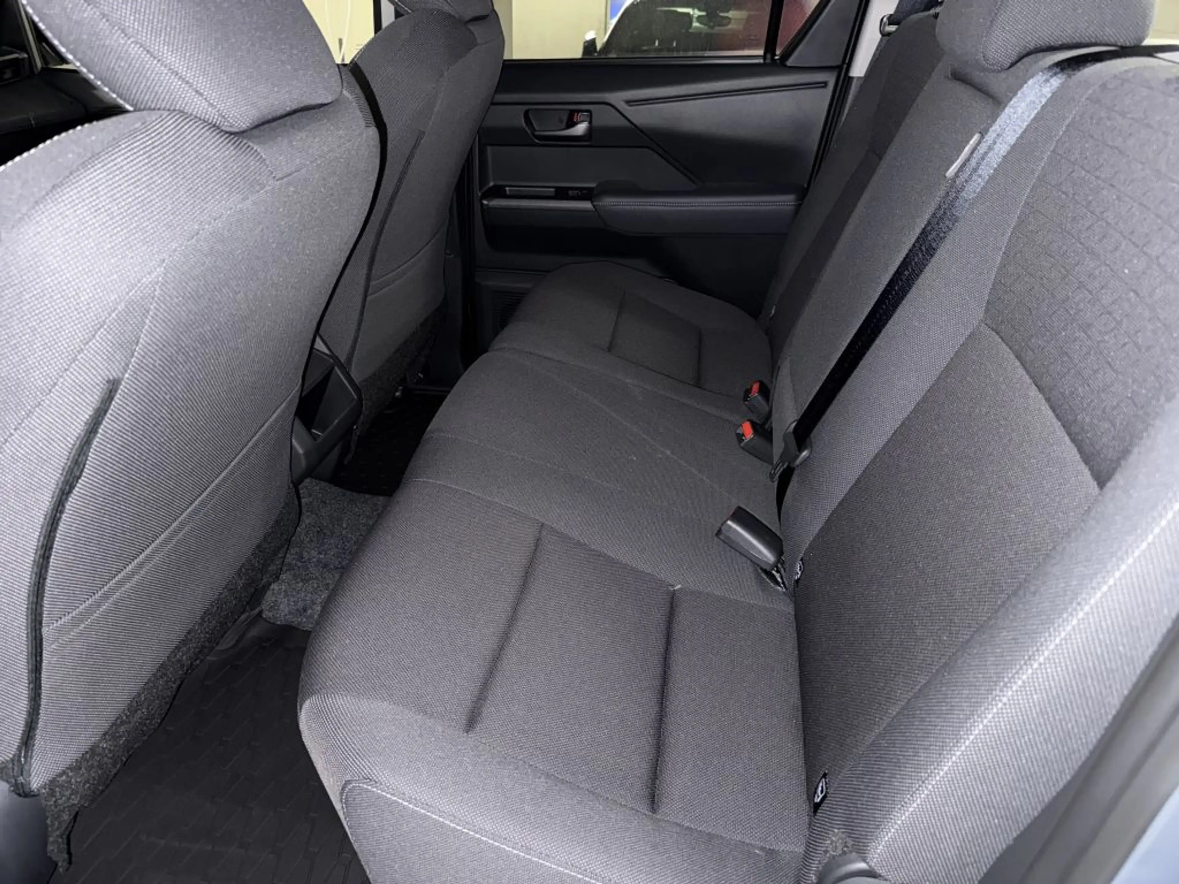 Toyota Hilux 2.8 Mild-Hybrid Active MY2026,AHK,Kamera,sofort — photo 10