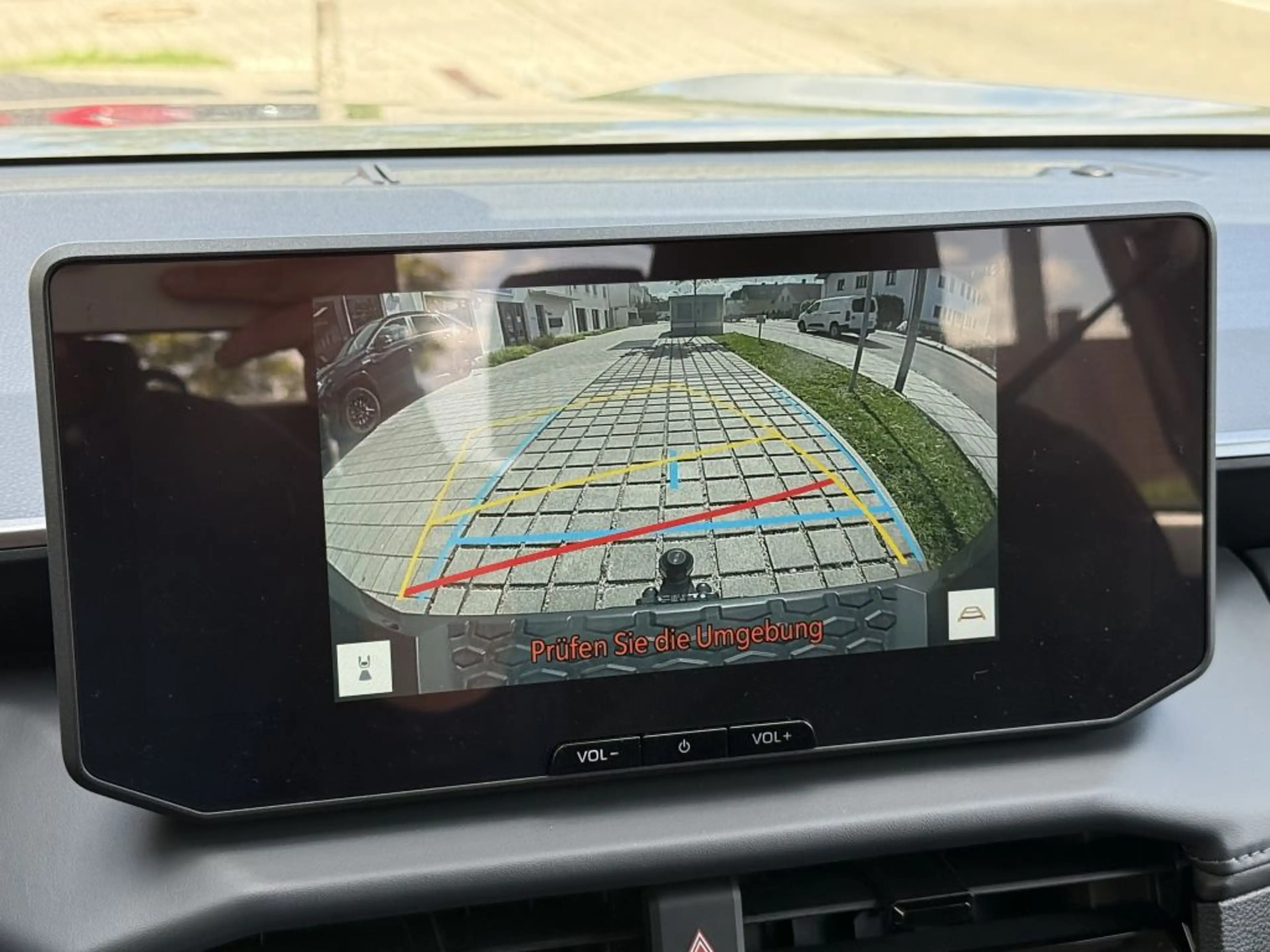 Toyota Hilux 2.8 Mild-Hybrid Active MY2026,AHK,Kamera,sofort — photo 15