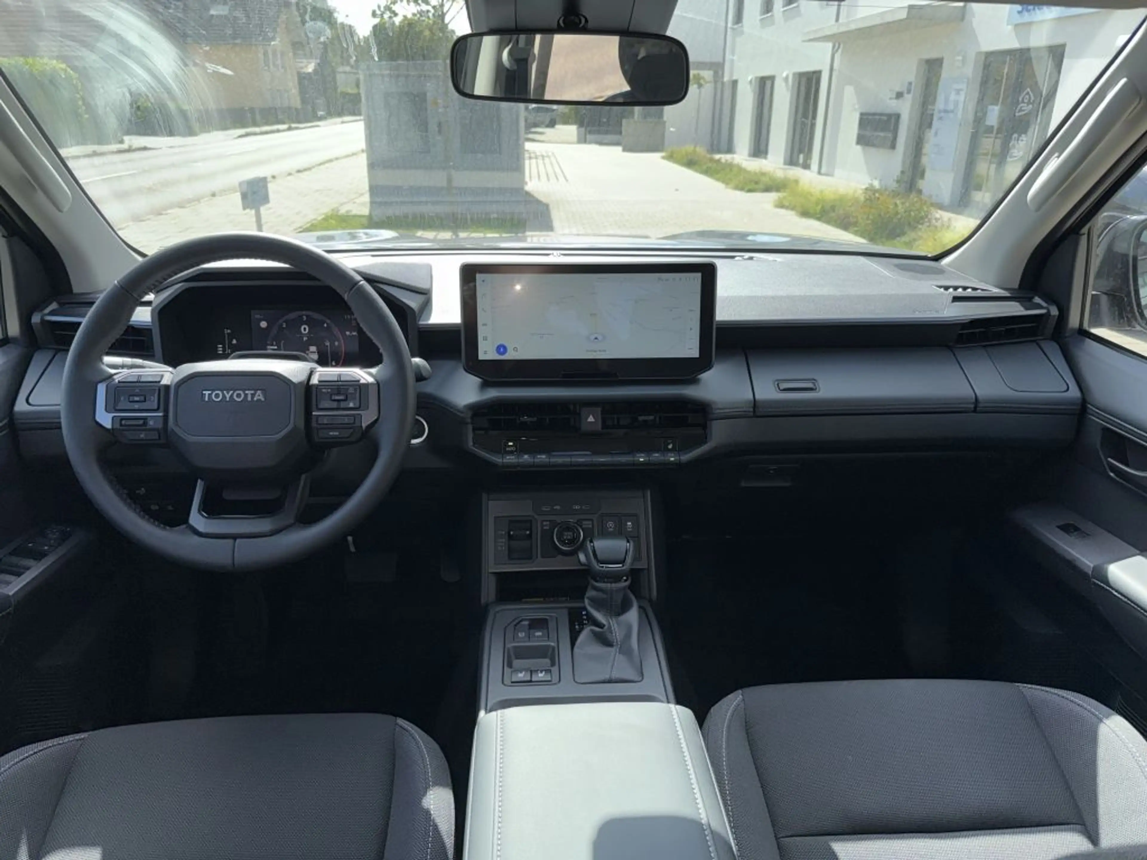 Toyota Hilux 2.8 Mild-Hybrid Active MY2026,AHK,Kamera,sofort — photo 12