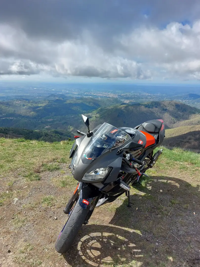 Aprilia RS 125 Nero - 2