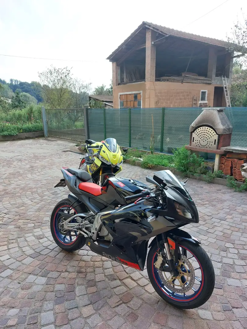 Aprilia RS 125 Nero - 1