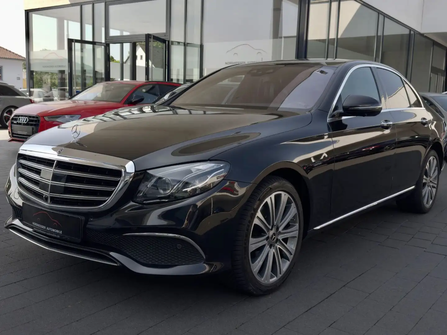 Mercedes-Benz E 220 d 4Matic Exclusive | Multibeam | Burmester Siyah - 1