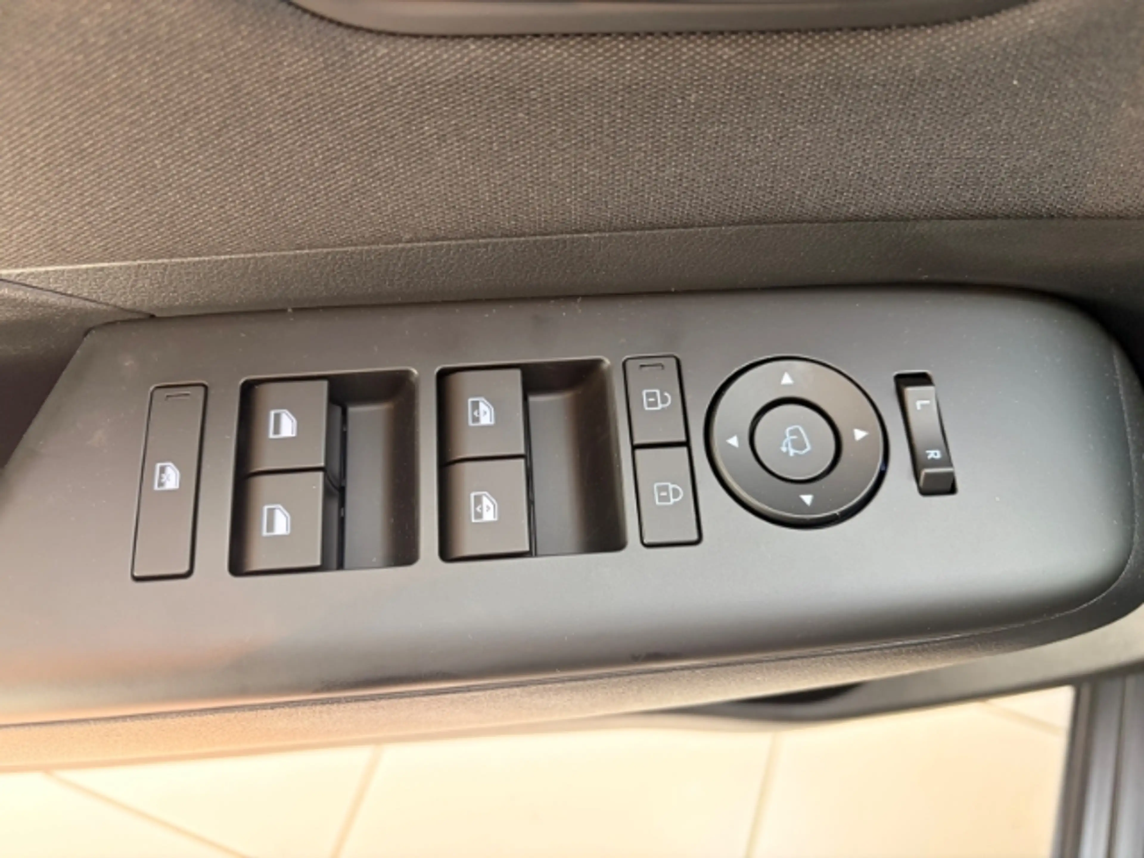 Hyundai KONA T-GDi TREND+VOLL LED+NAVI+RÜCKFAHRKAMERA+SITZ-/LEN — photo 11
