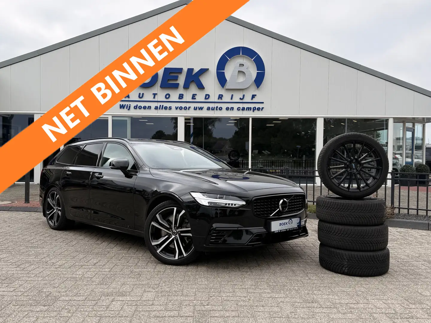 Volvo V90 2.0 T8 AWD R-Design BOWERS & WILKINS | PANO | LEER Schwarz - 1
