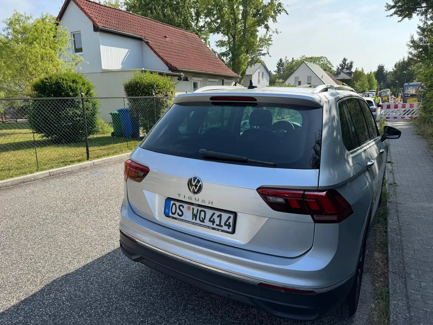 Volkswagen Tiguan Move Grau - 2