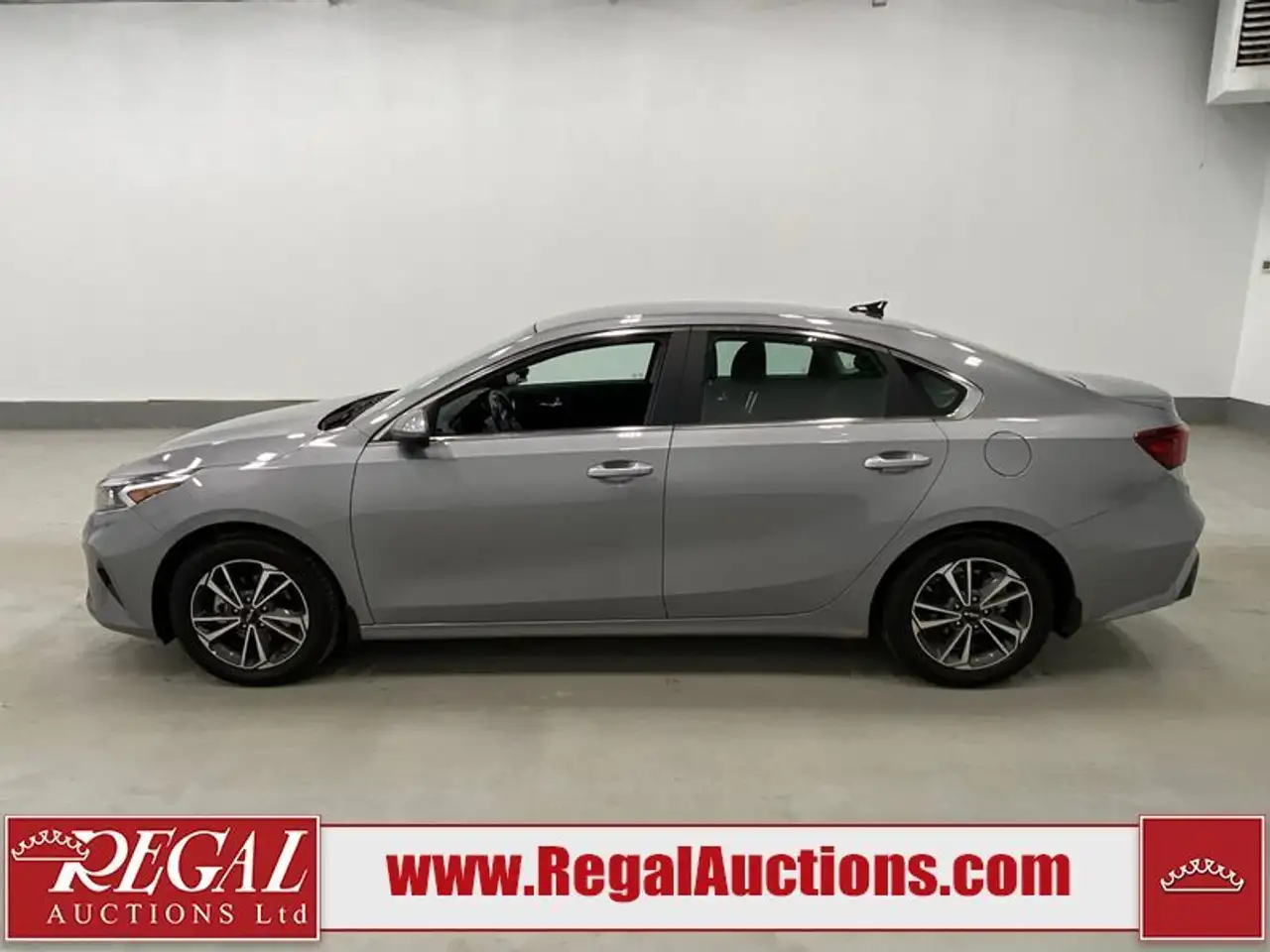Kia Forte снимка Kia Forte