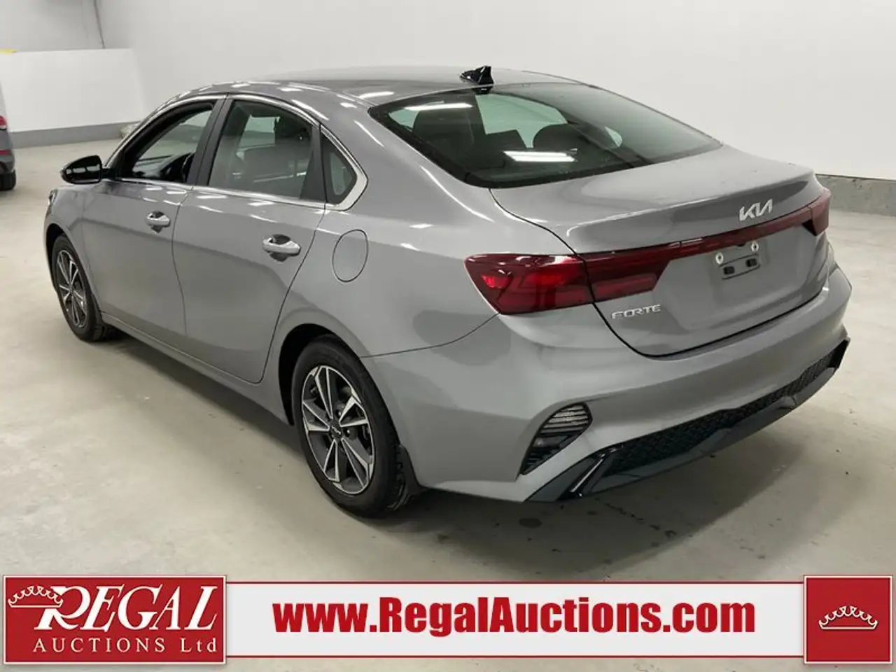 Kia Forte снимка Kia Forte