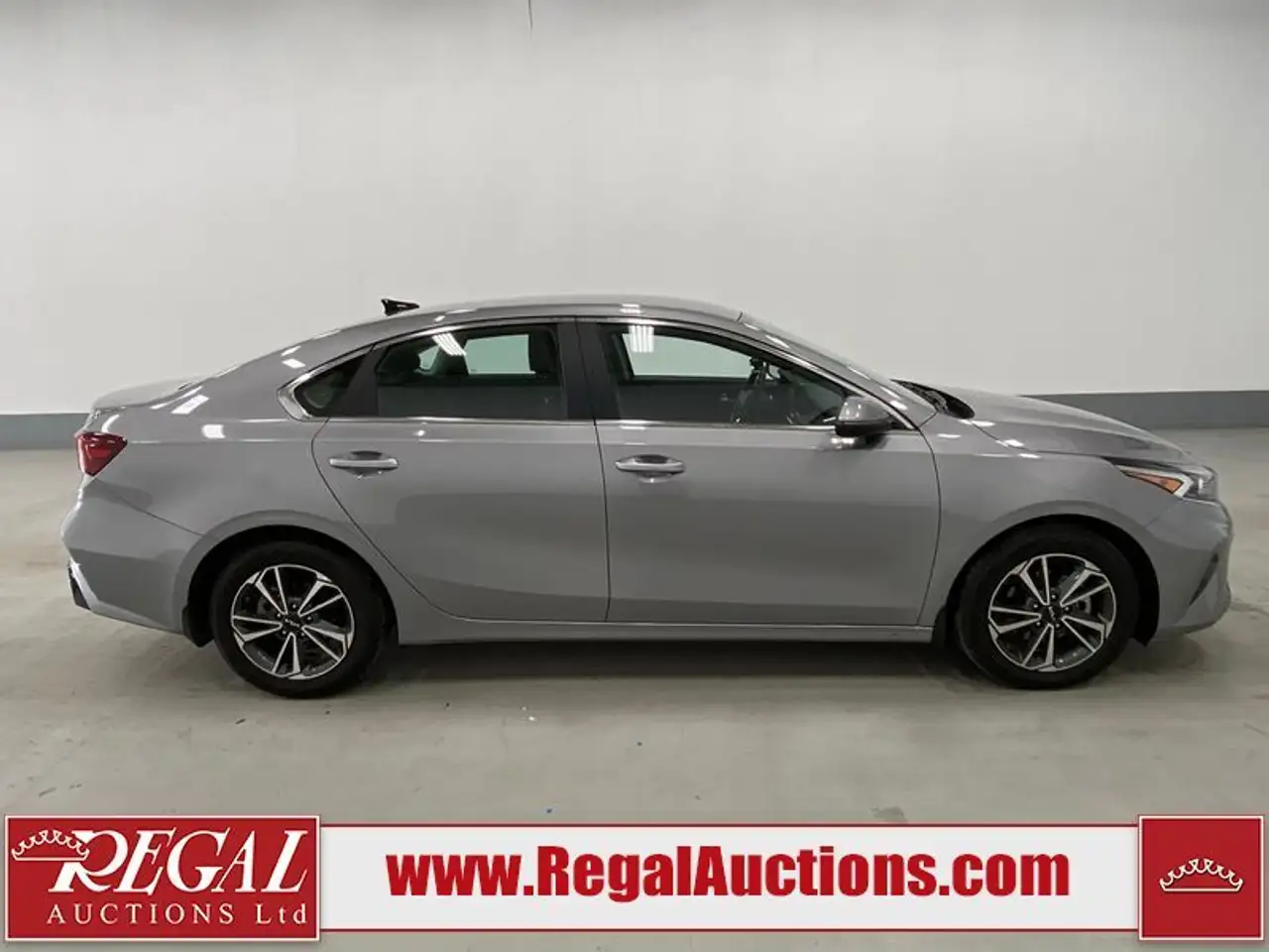 Kia Forte снимка Kia Forte