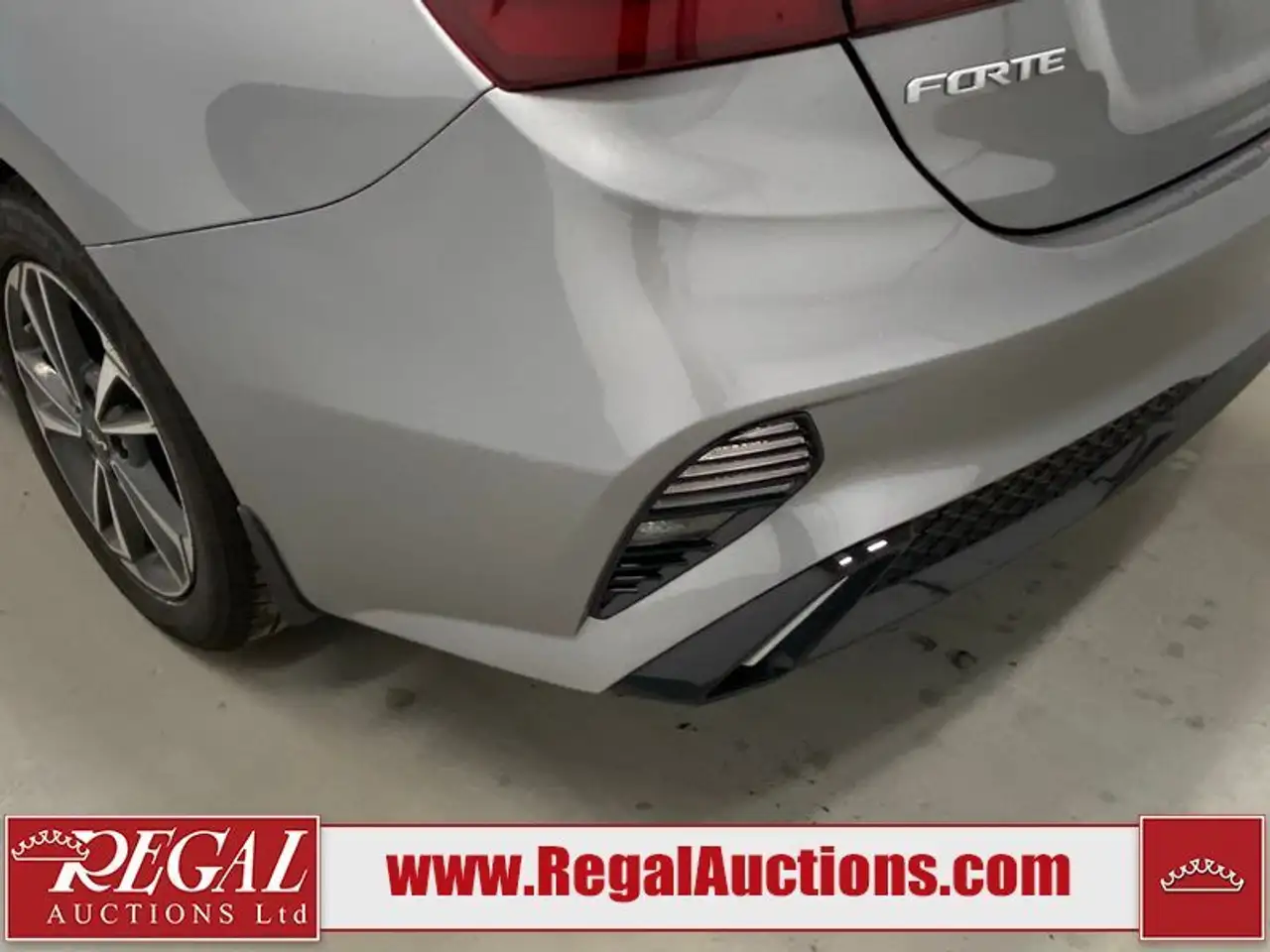 Kia Forte снимка Kia Forte