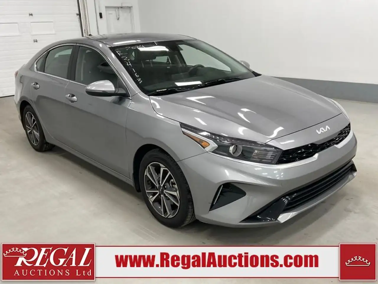 Kia Forte снимка Kia Forte